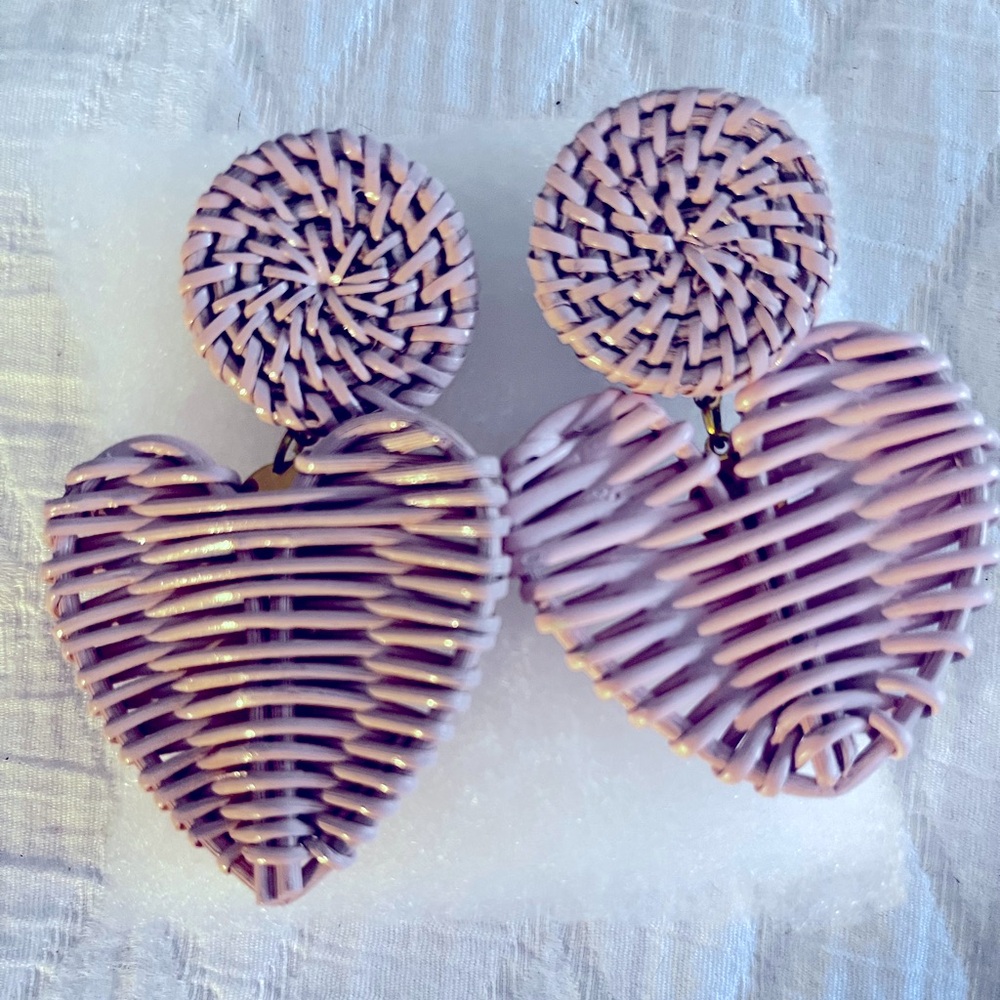 Oversized light pink heart-shaped basketweave earrings. New. Never worn.